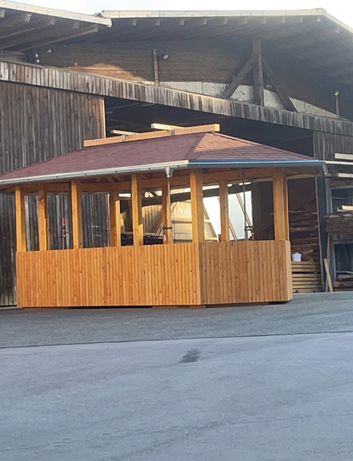 Holzbau der Zimmerei Ring